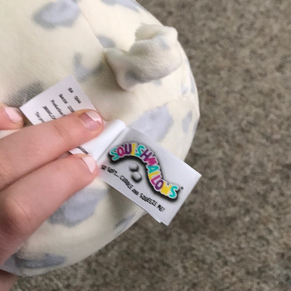 ULTRA RARE SQUISHMALLOW ROSIE - Picture 4 of 6